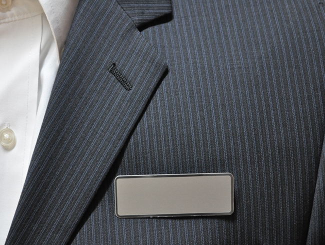 Logo on frosted silver Slim 