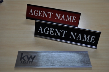 KW NAME PLATE WITH WALL HOLDER (2x10) 